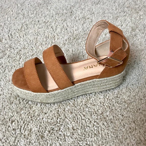 Liliana brown wedge heel - Picture 3 of 3